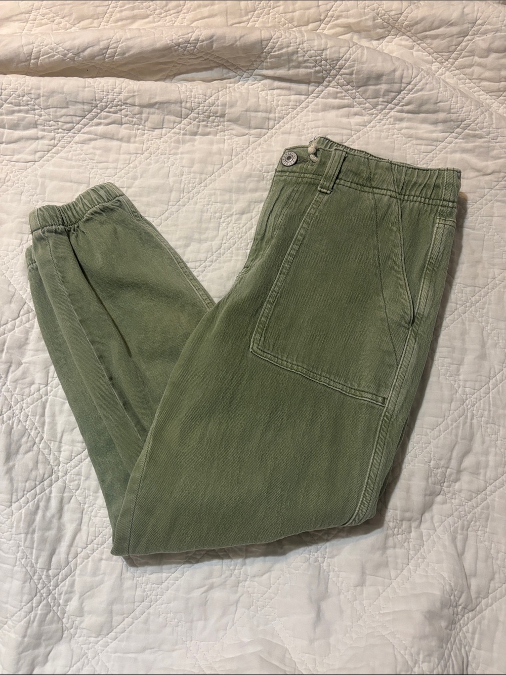 American Eagle Utility Jogger Pants Olive Green Size 4 Short Patch Pocket